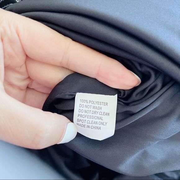 Mac Duggal EMBROIDERED ILLUSION PUFF SLEEVE COLUMN GOWN 79379 - Picture 10 of 10